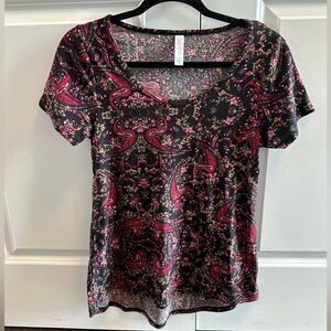 LuLaRoe XXS Shirt
